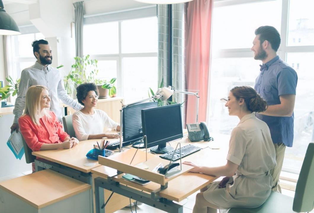 Teilnehmer bei praktischer SEO-Übung